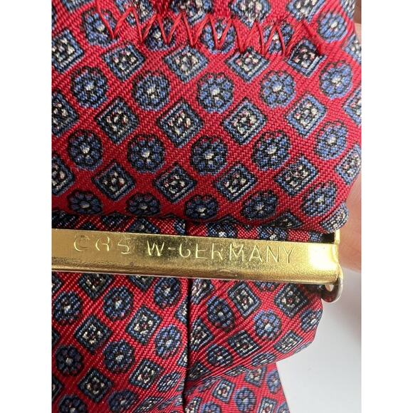 CAS W Germany Red Blue Print Suspenders Braces Silk Brass Brown Button Leather - Picture 4 of 4